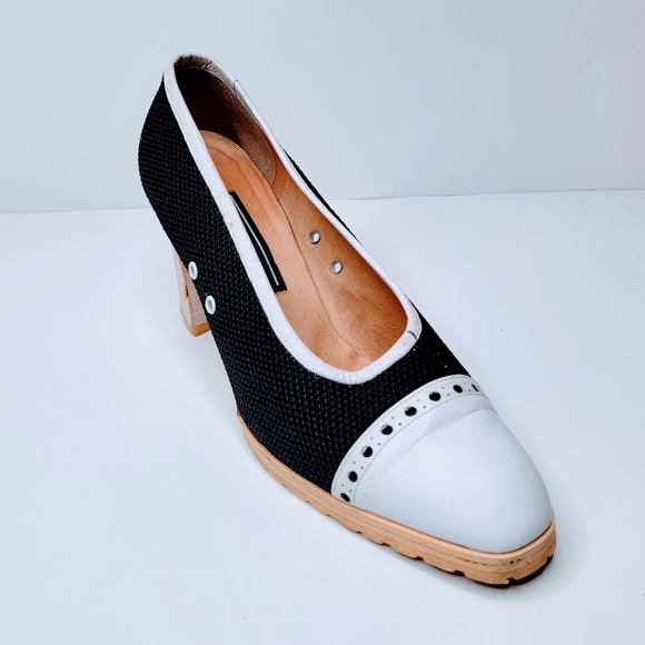 Stuart Weitzman | Vintage Spectator Heel Shoes 7.5 - Picture 8 of 16